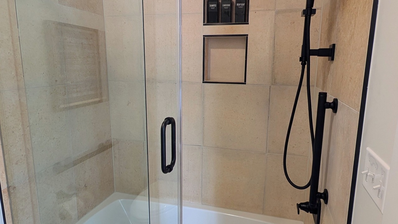 Photo of Bathroom in Maryville