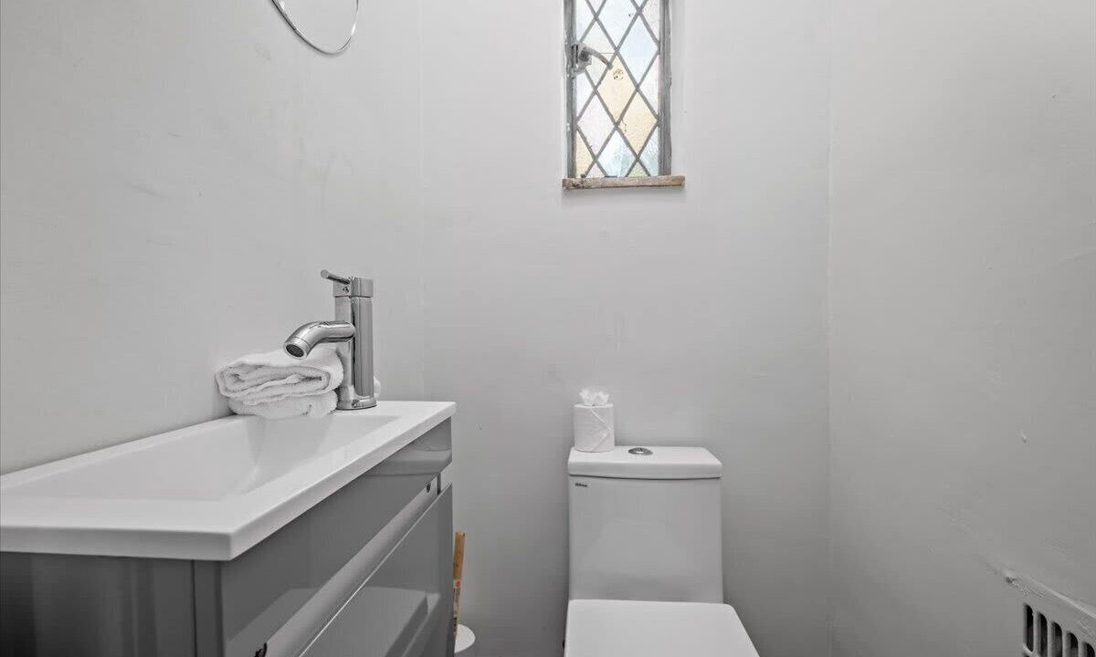 Photo of Bathroom in Shadyside