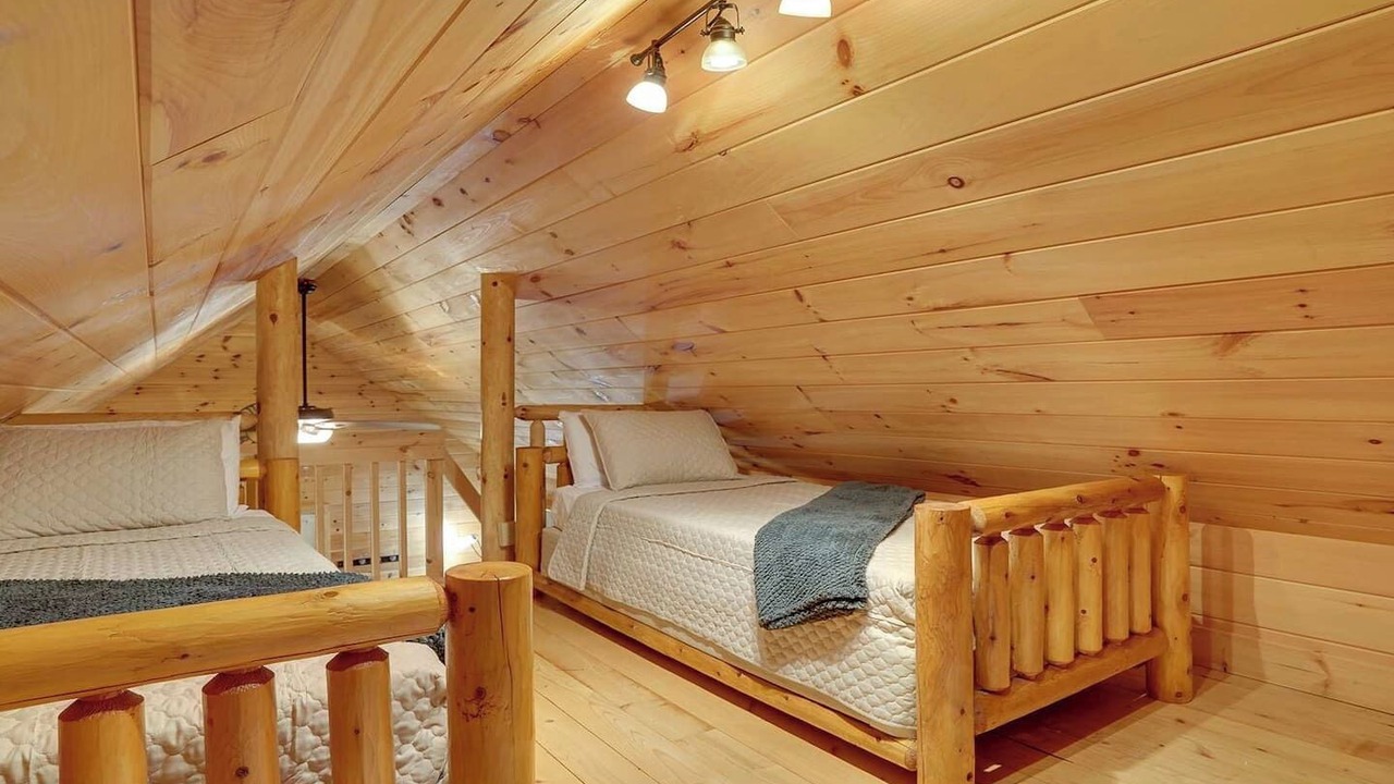 Photo of Bedroom in Cocolamus