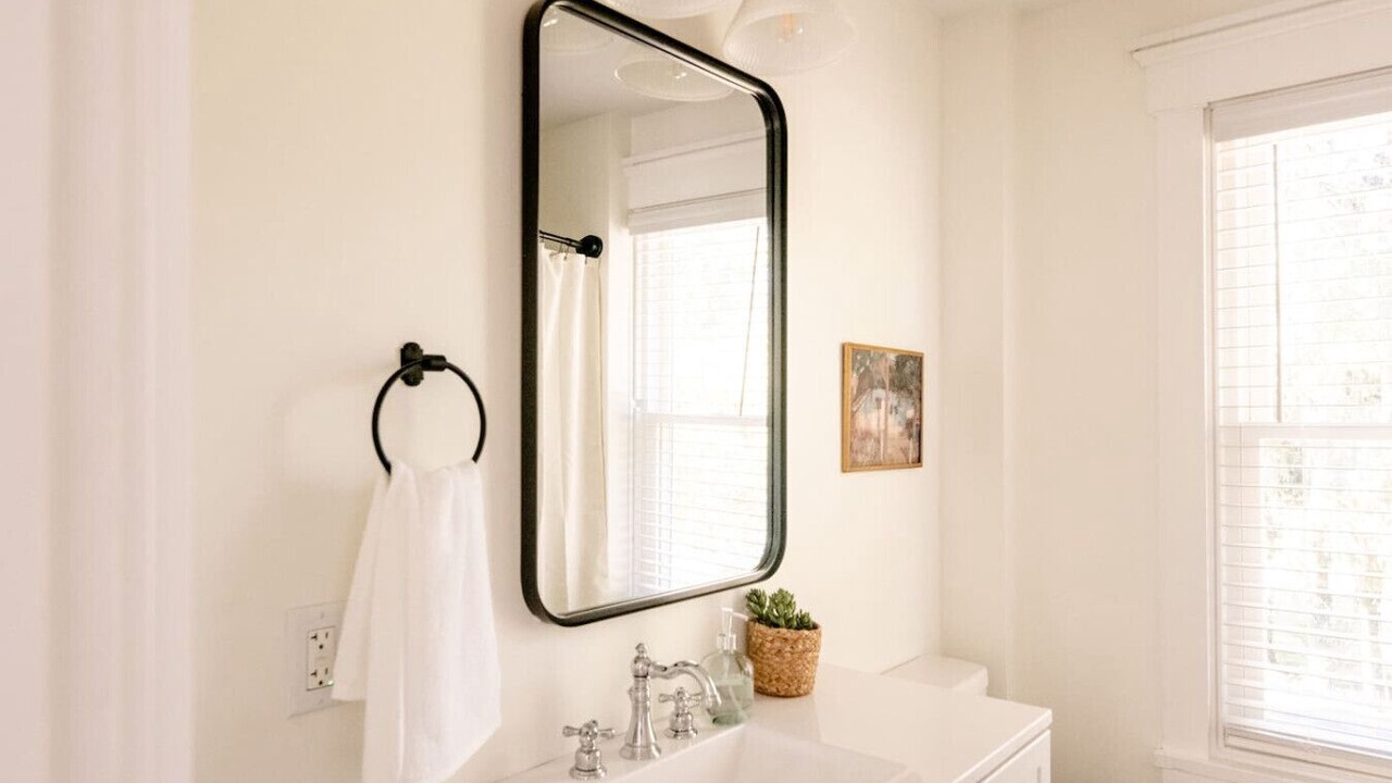 Photo of Bathroom in Columbia