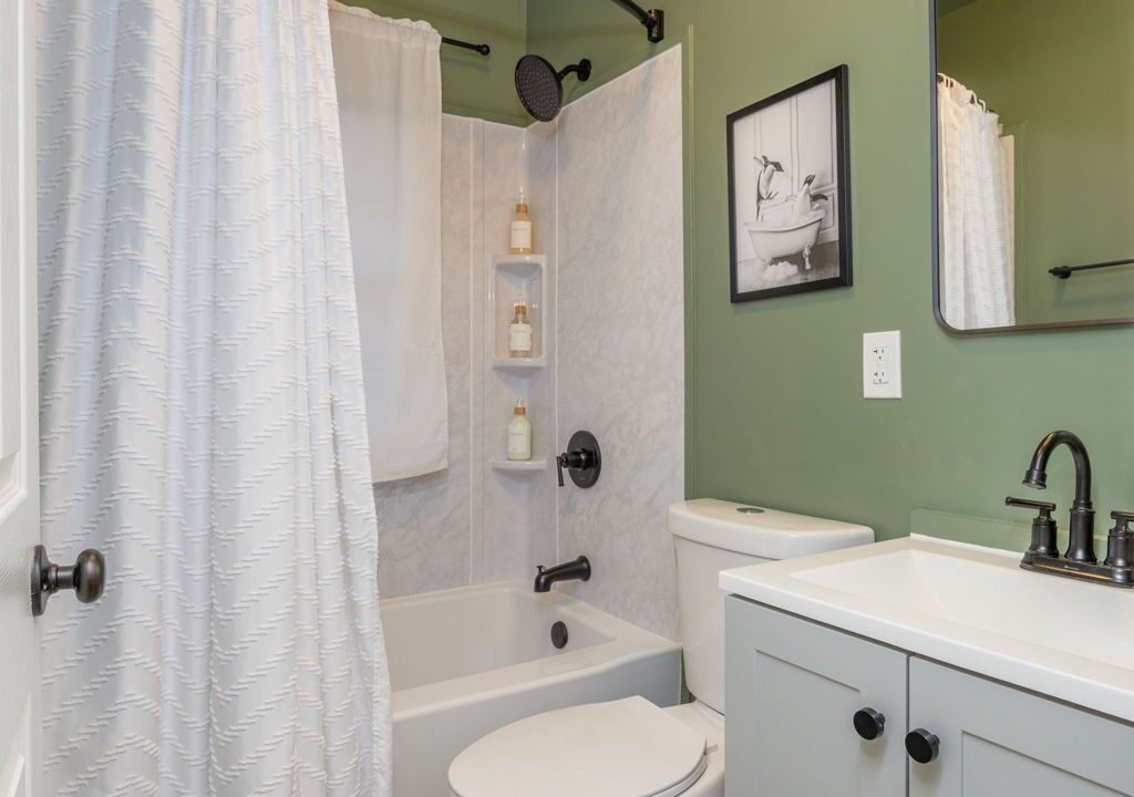 Photo of Bathroom in Golf Manor