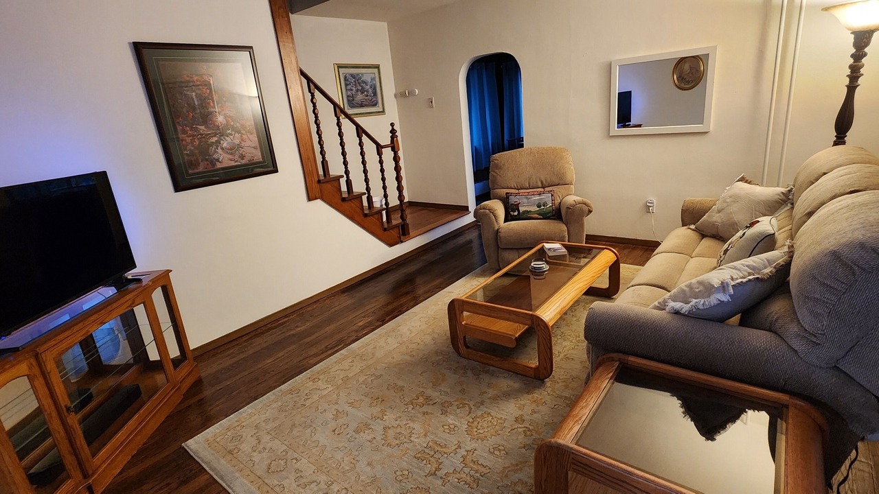 Photo of Livingroom in Johnstown