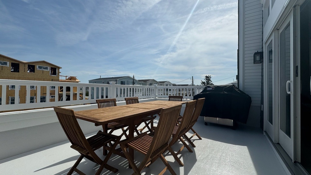 Photo of Outdoor in Avalon