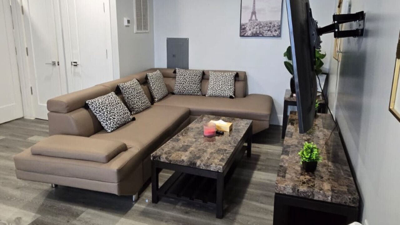 Photo of Livingroom in Paterson