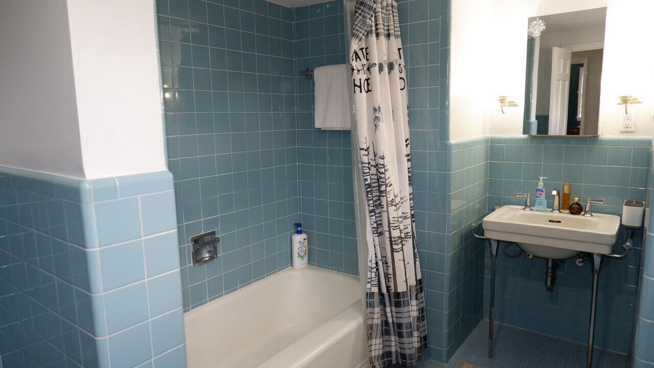 Photo of Bathroom in Paterson