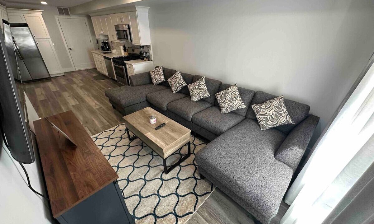 Photo of Livingroom in Paterson