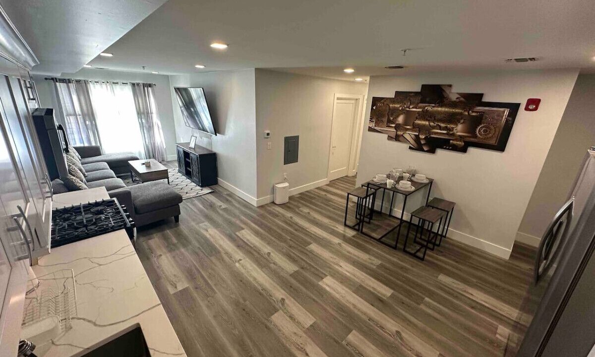 Photo of Livingroom in Paterson