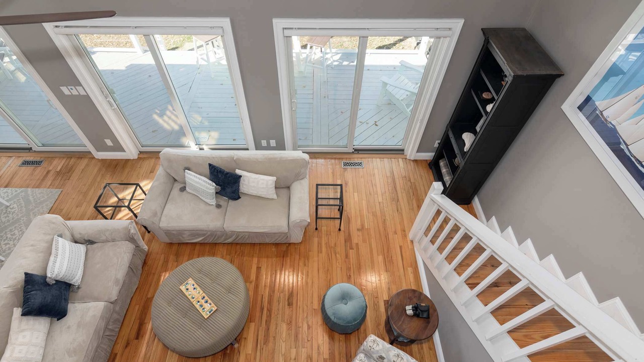 Photo of Livingroom in Tilghman