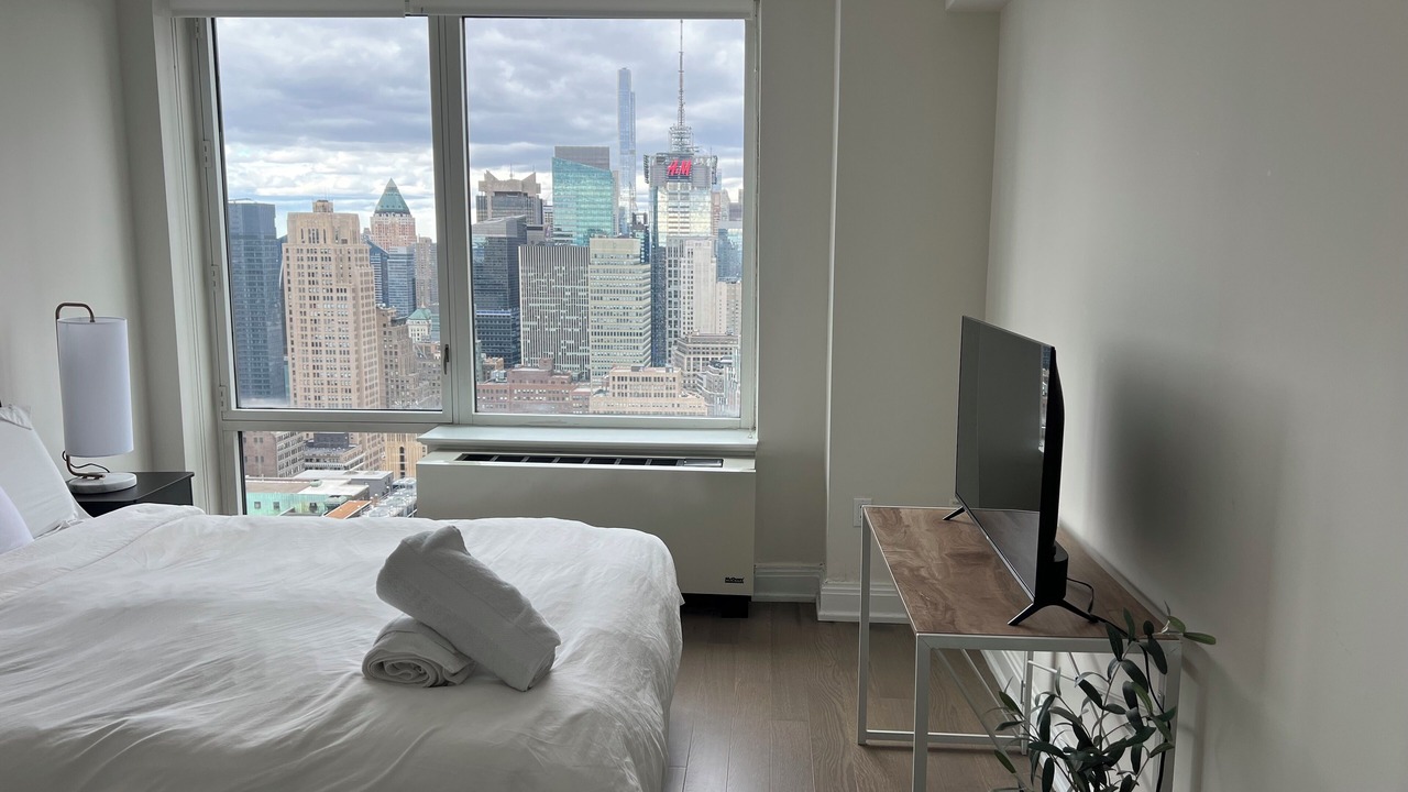 Photo of Bedroom in Midtown South
