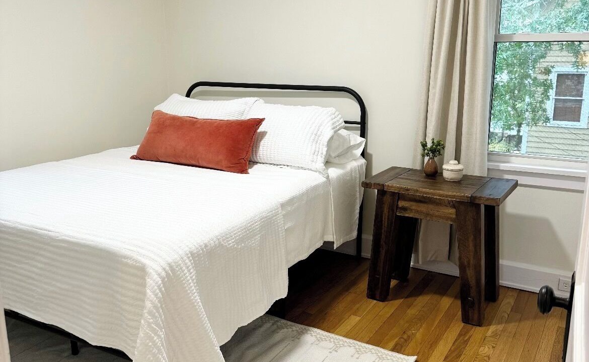 Photo of Bedroom in Lakewood