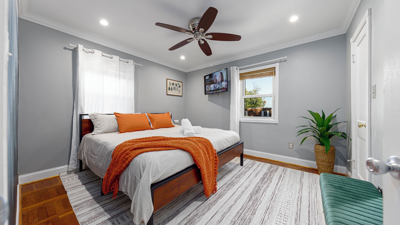 Photo of Bedroom in Arlington Heights