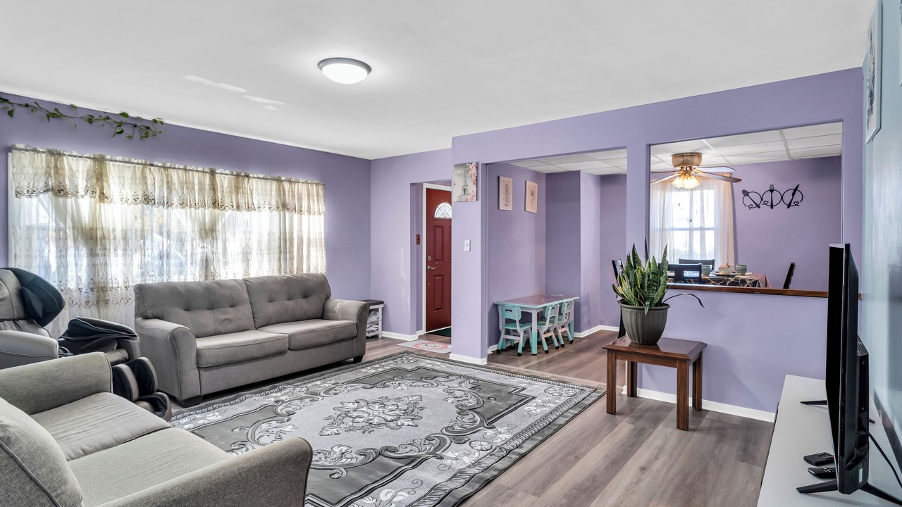 Photo of Livingroom in Linglestown