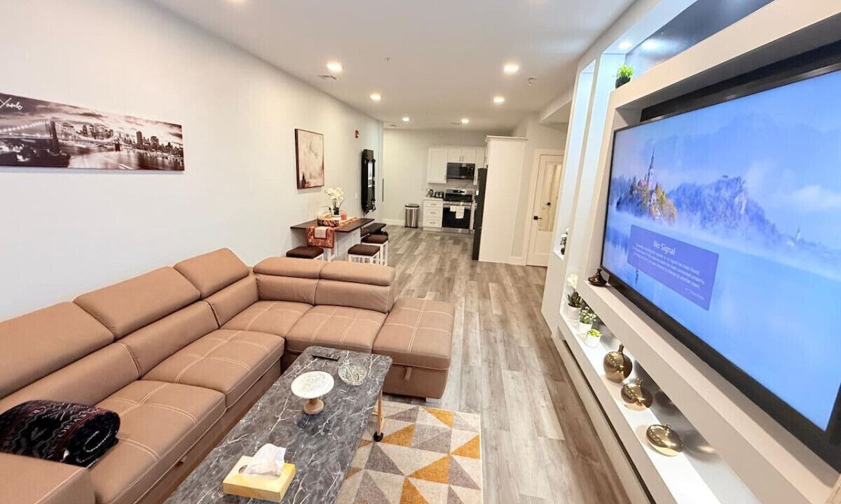 Photo of Livingroom in Paterson