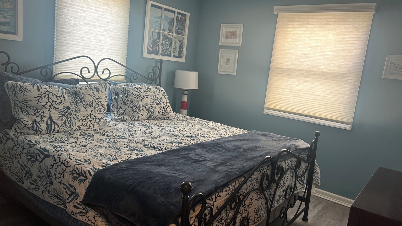 Photo of Bedroom in Normandy Beach
