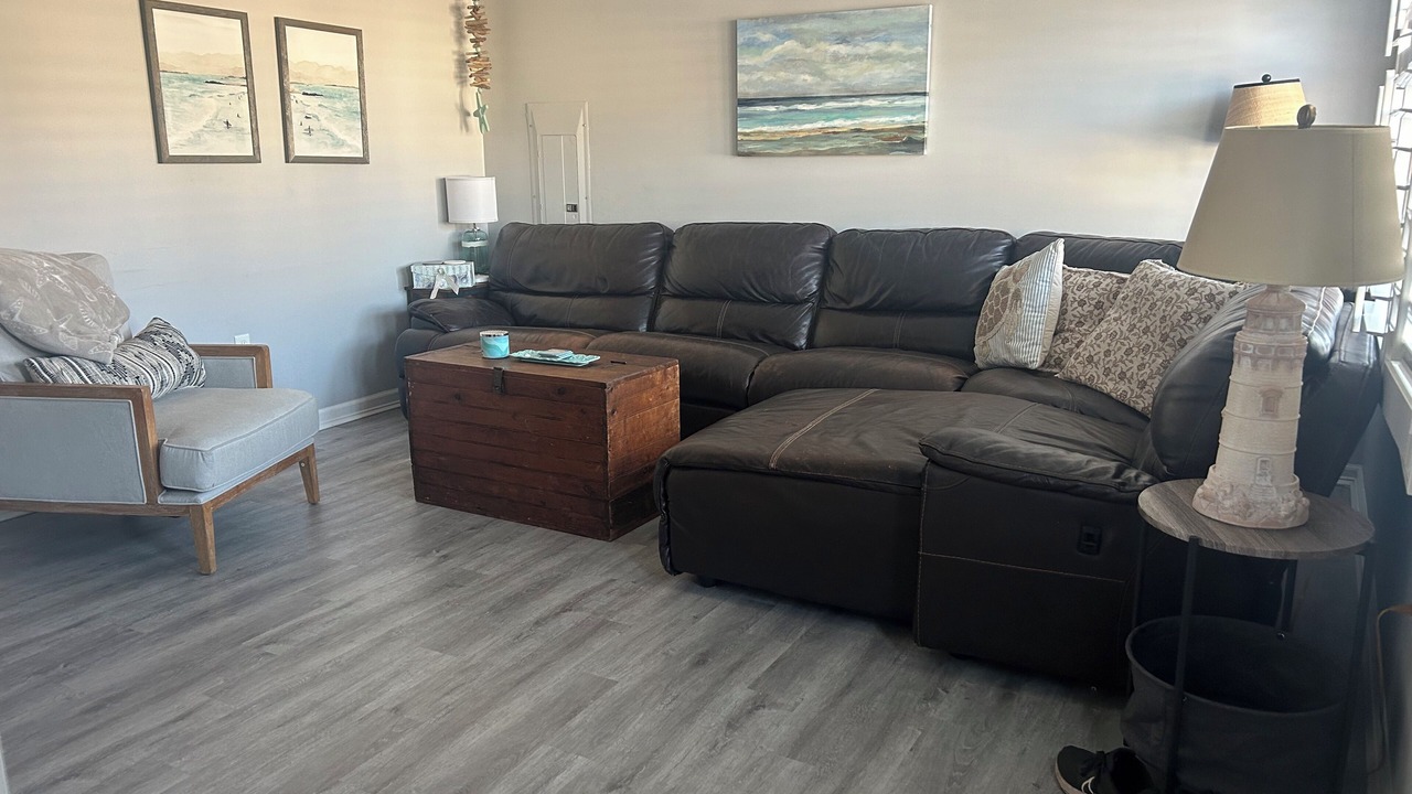 Photo of Livingroom in Normandy Beach