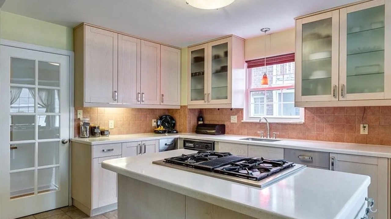 Photo of Kitchen in Euclid