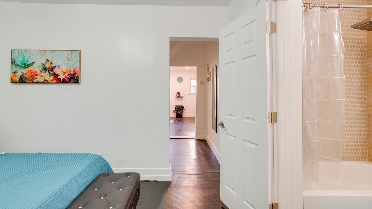 Photo of Bedroom in Weequahic