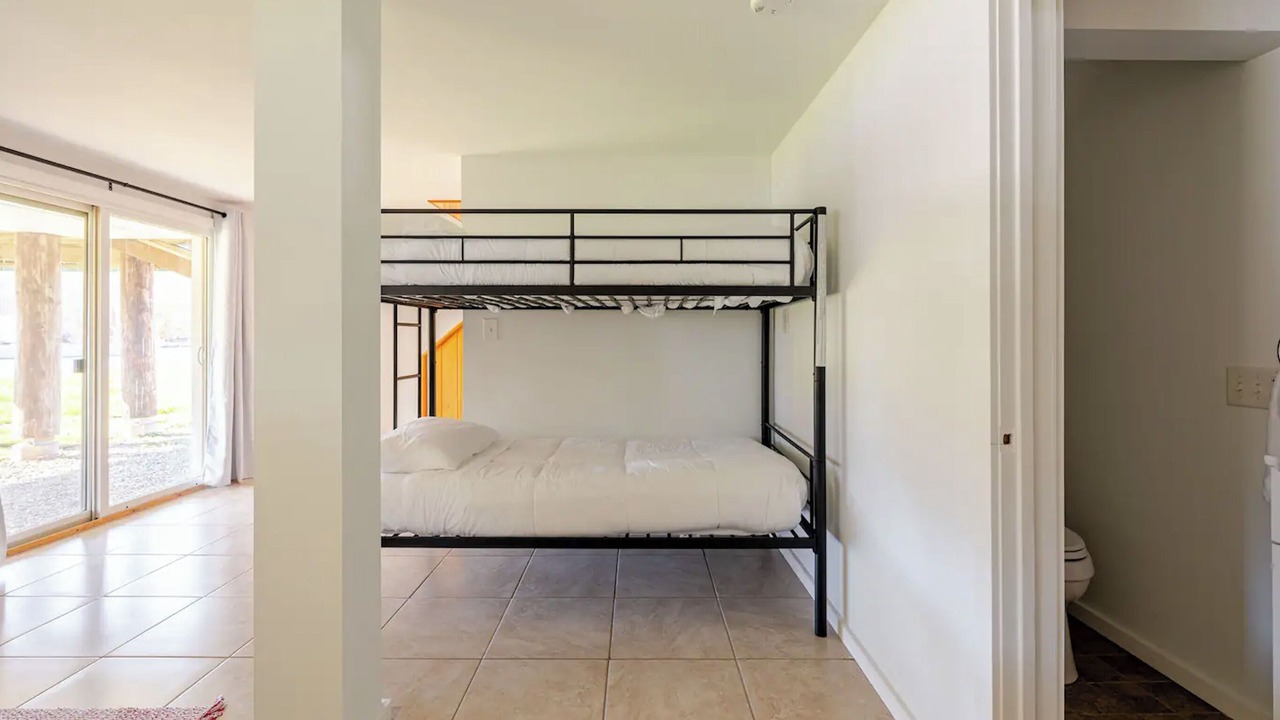 Photo of Bedroom in Saugerties