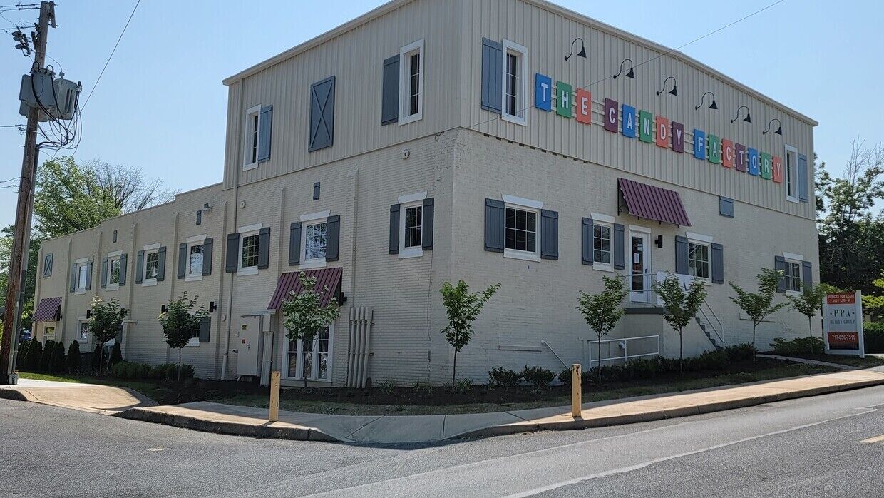 Photo of Outdoor in Elizabethtown
