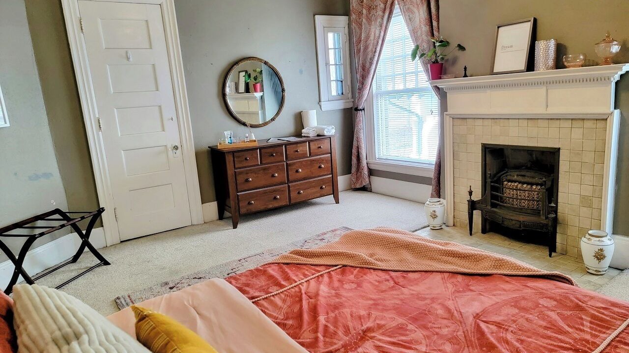 Photo of Bedroom in Downtown Toledo