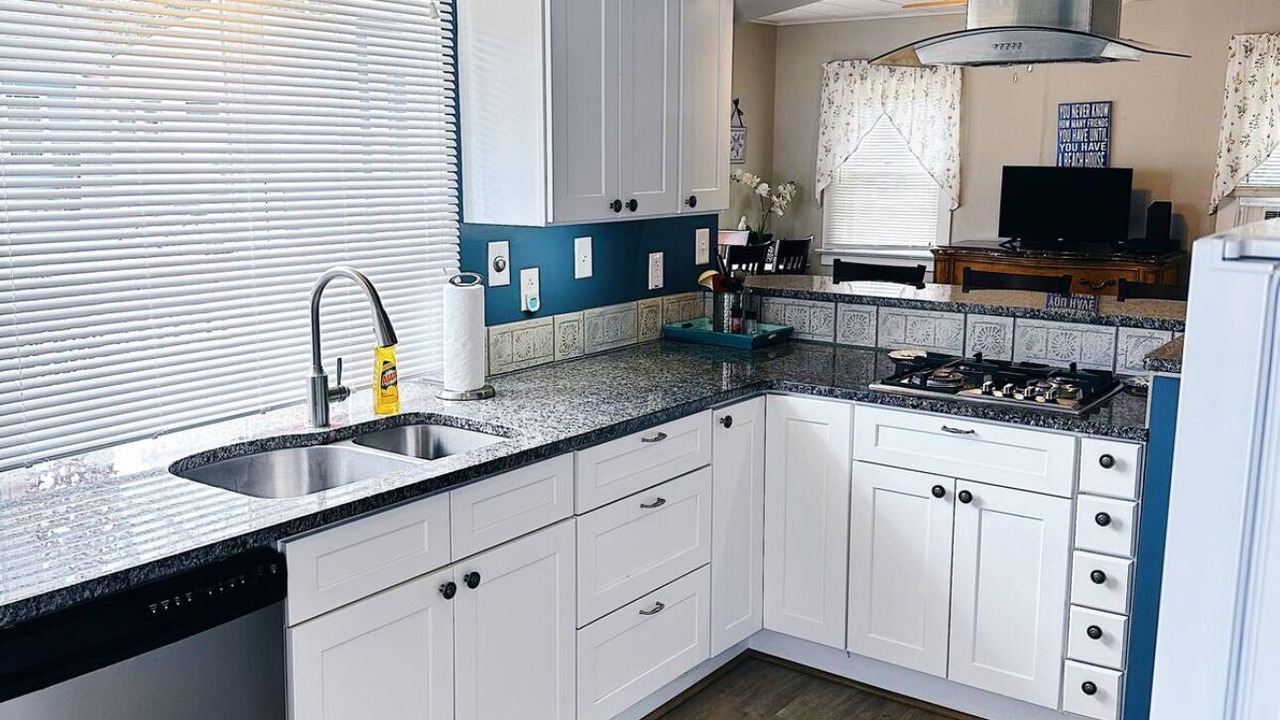Photo of Kitchen in Town Bank