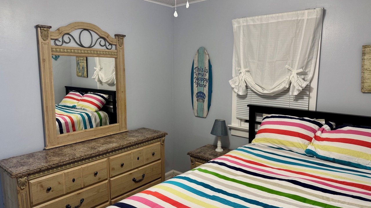 Photo of Bedroom in Town Bank