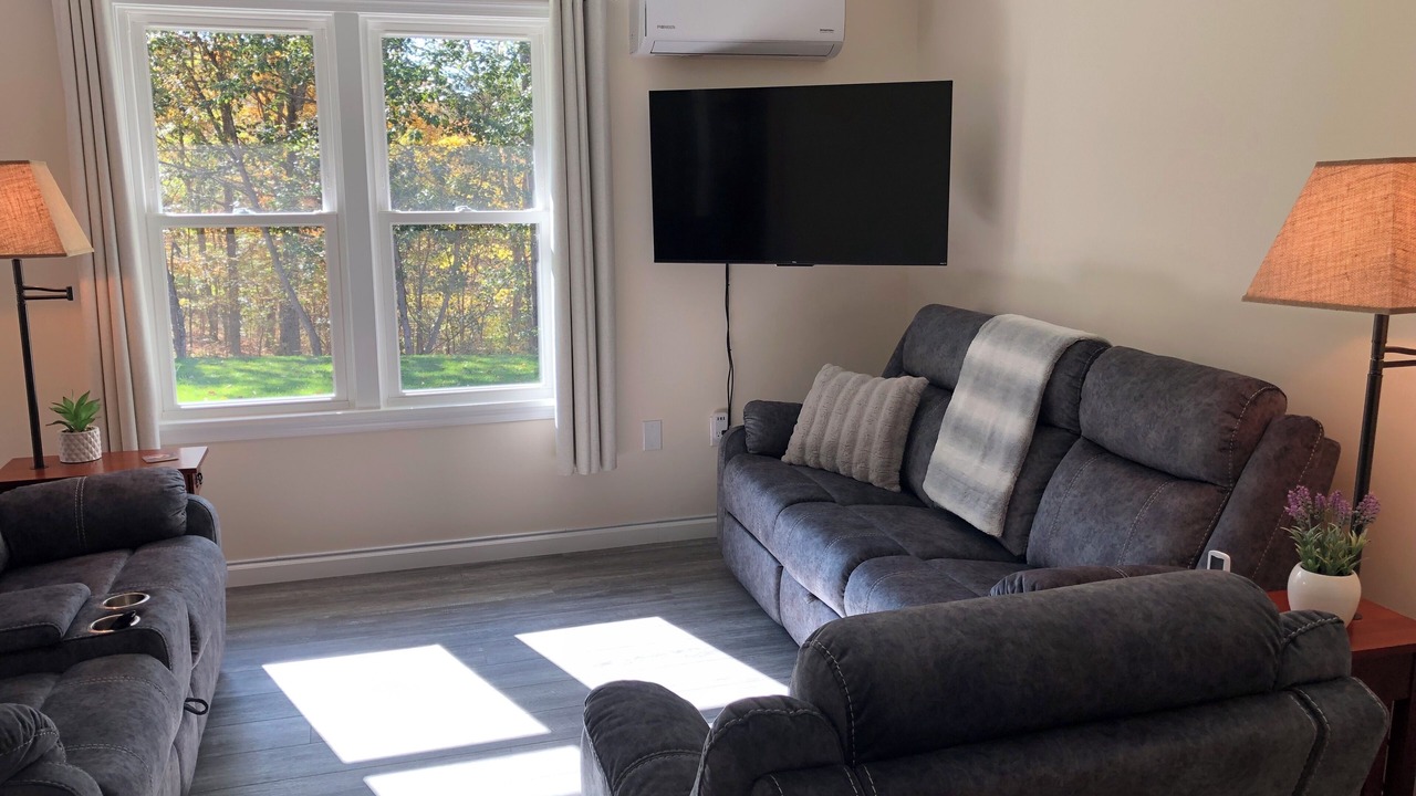 Photo of Livingroom in Ellerslie