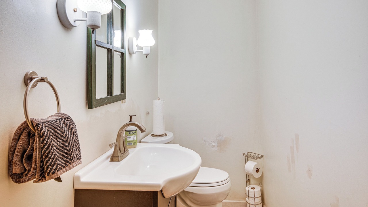 Photo of Bathroom in Lansing