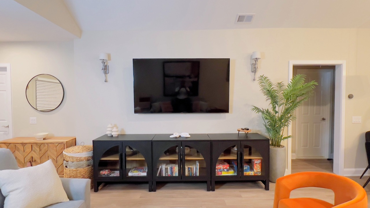 Photo of Livingroom in Long Branch