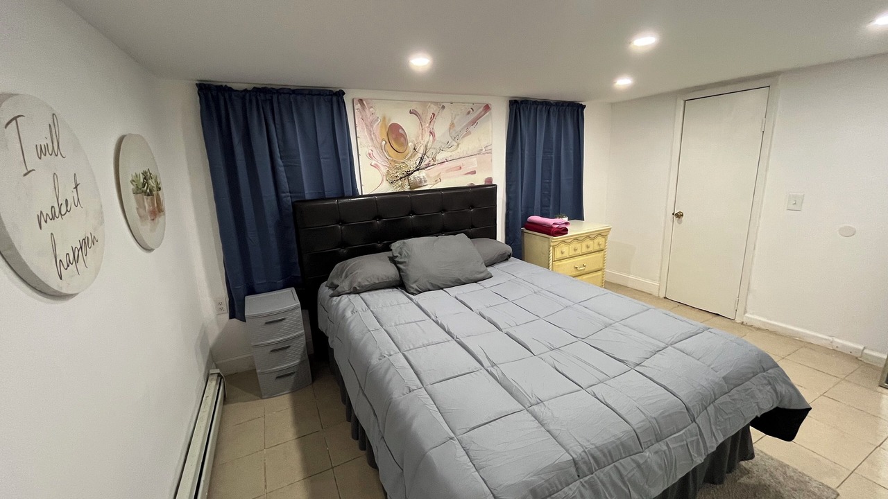 Photo of Bedroom in Hillside
