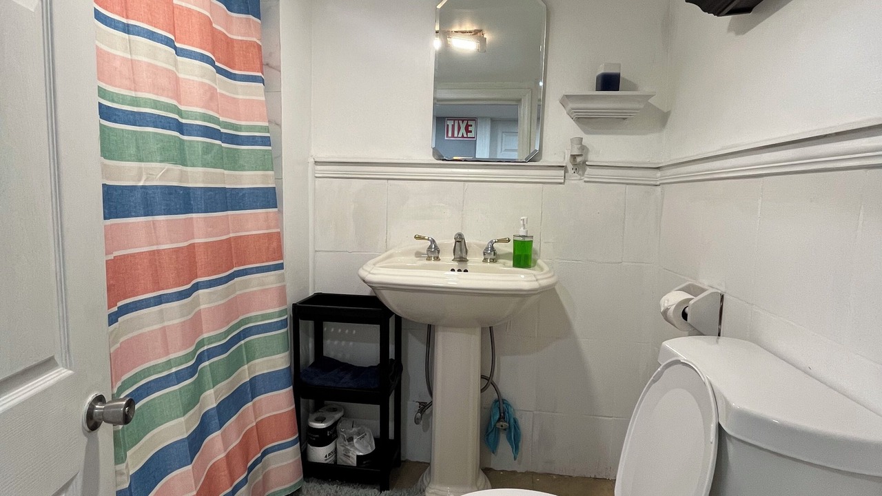Photo of Bathroom in Hillside