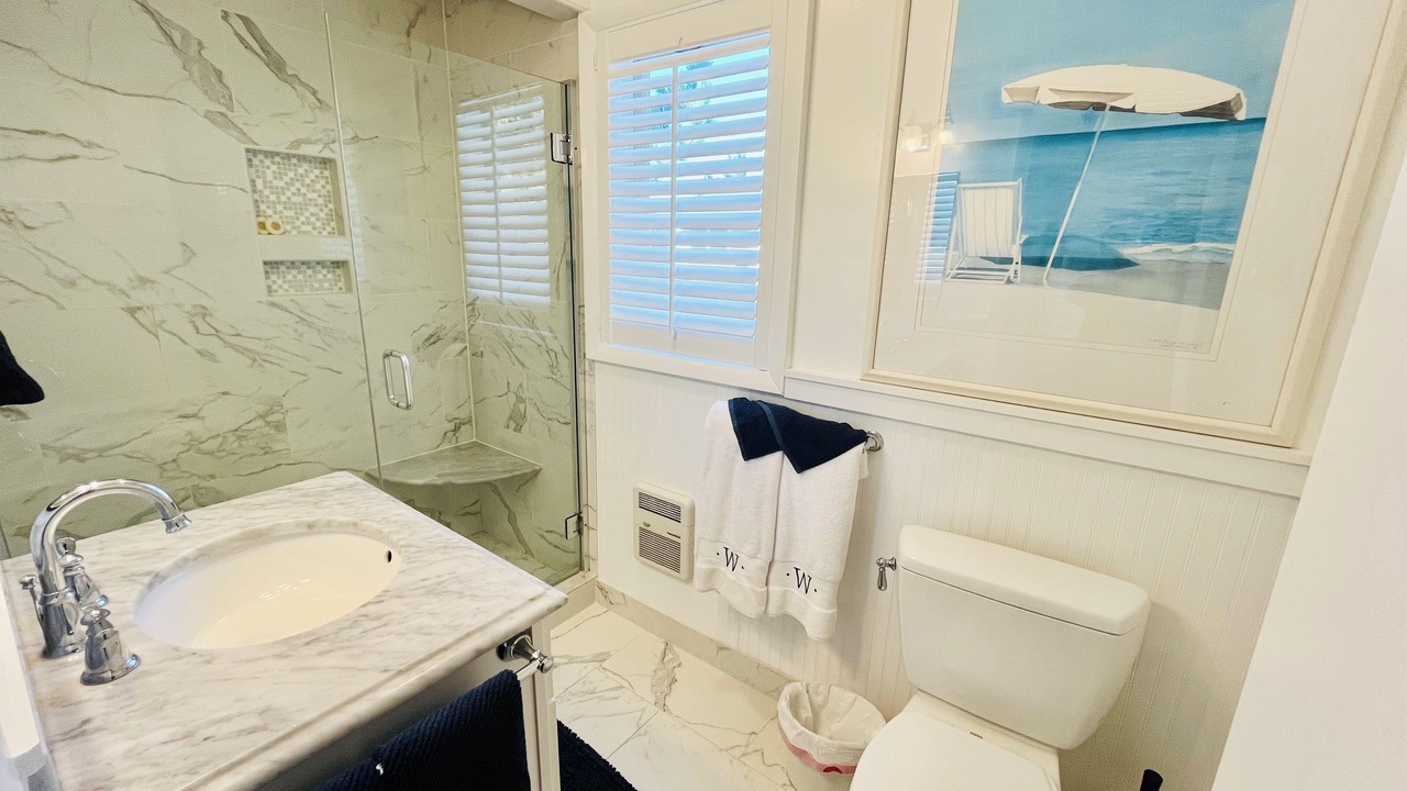 Photo of Bathroom in North Shores