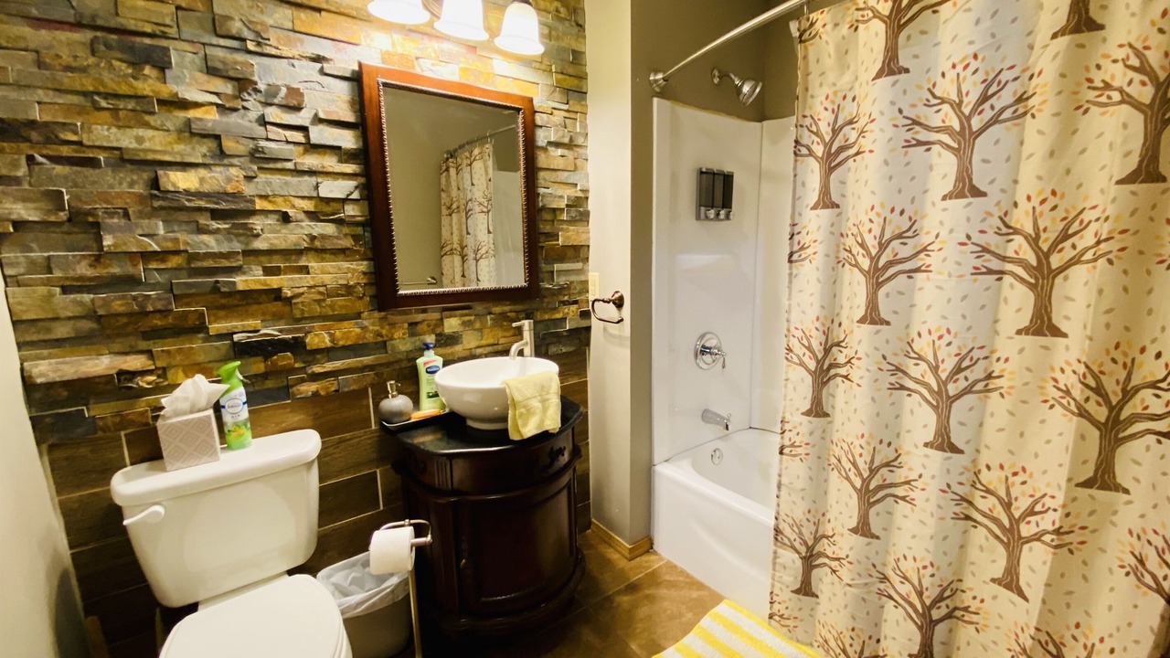 Photo of Bathroom in Lake Harmony Estates