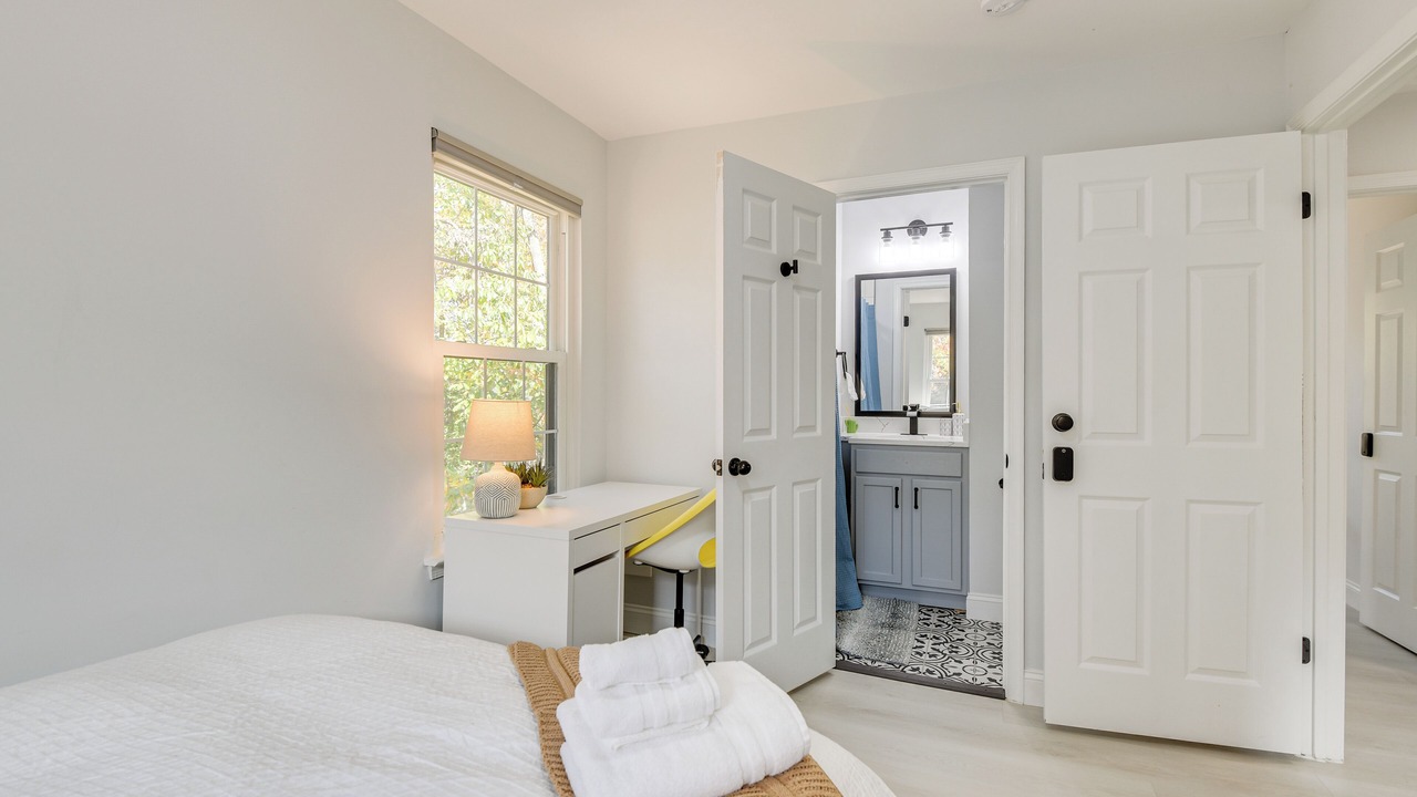 Photo of Bedroom in Severn