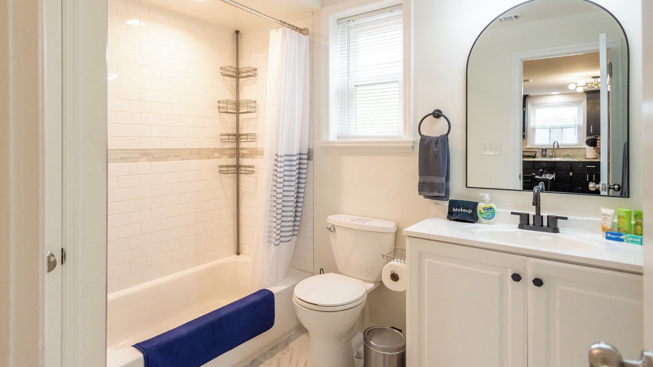 Photo of Bathroom in Lodi