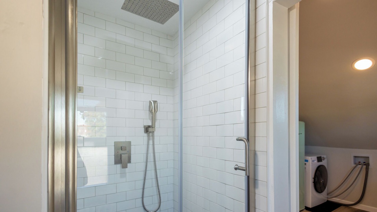 Photo of Bathroom in Hawthorne