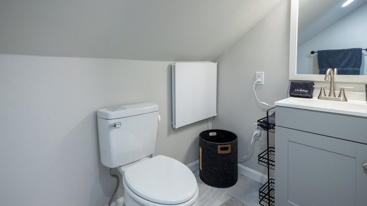 Photo of Bathroom in Hawthorne