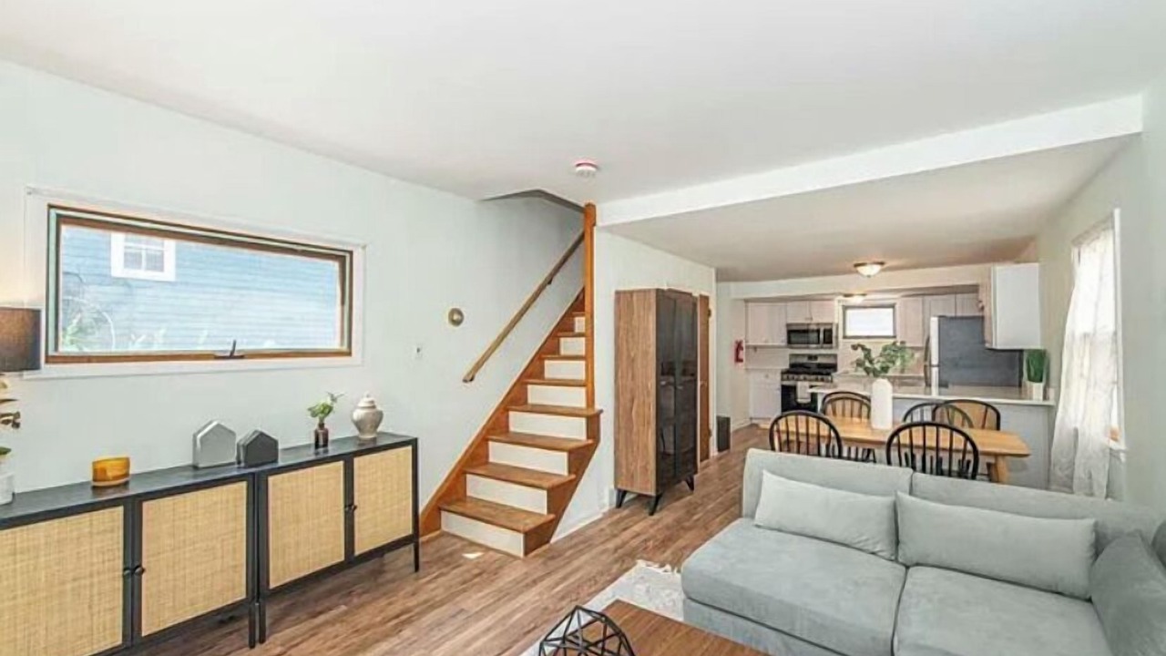 Photo of Livingroom in Mount Tabor
