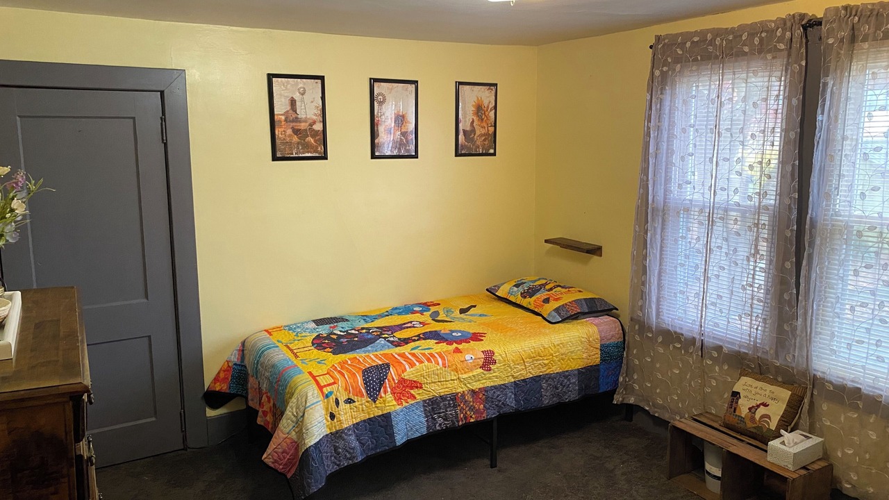 Photo of Bedroom in Natrona