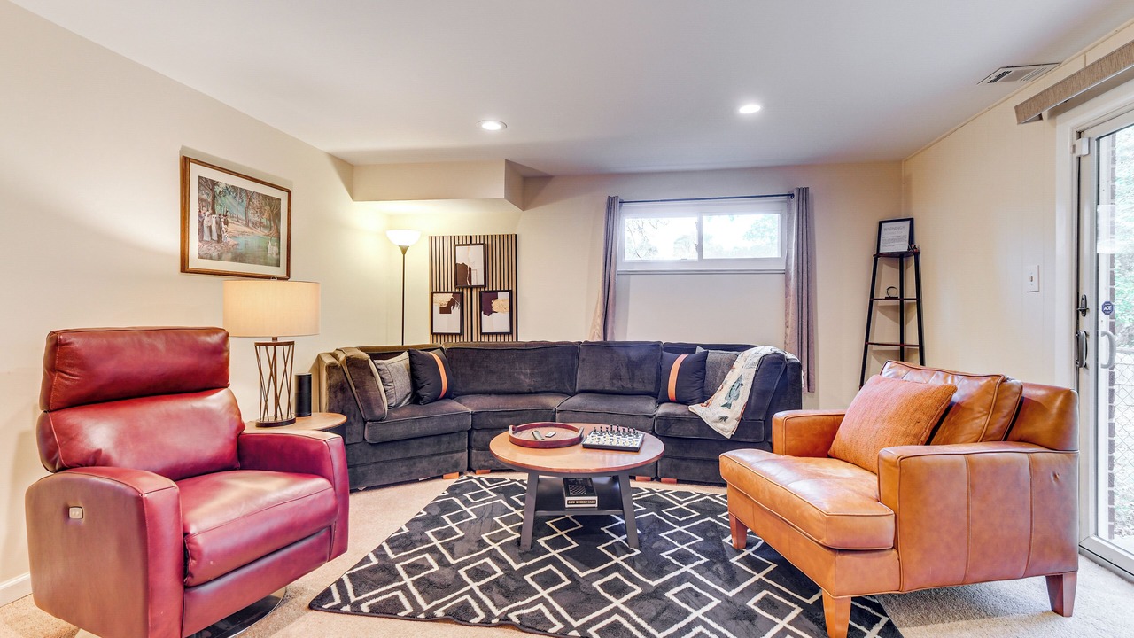 Photo of Livingroom in Silver Spring