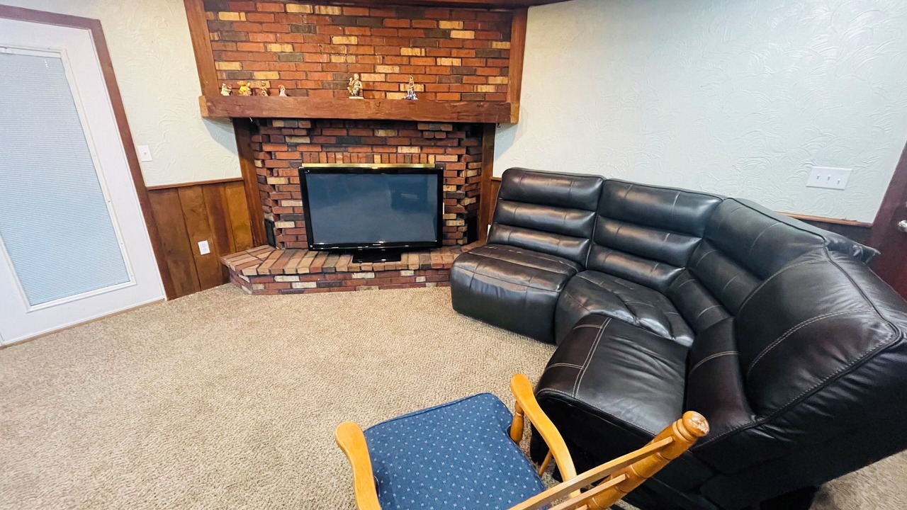 Photo of Livingroom in Louisville