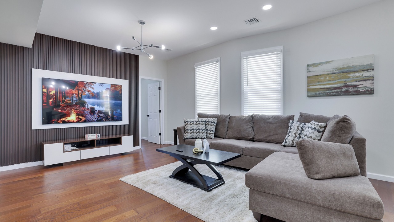 Photo of Livingroom in Weequahic