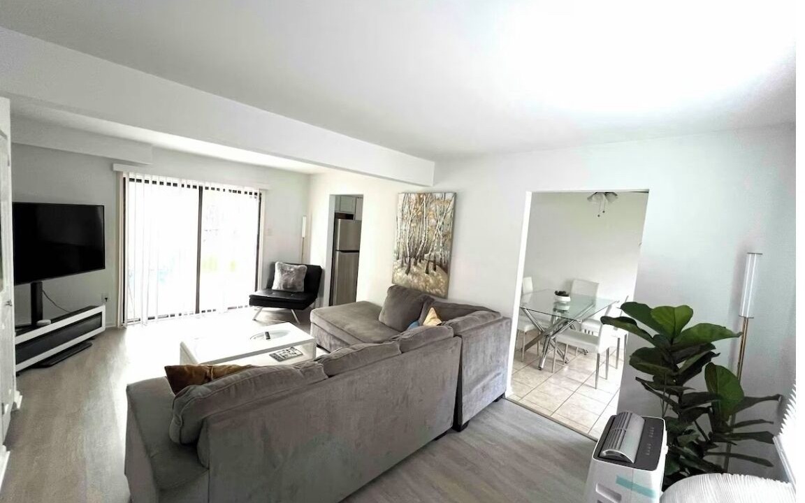 Photo of Livingroom in Sicklerville