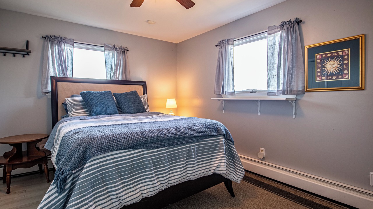 Photo of Bedroom in Lake City