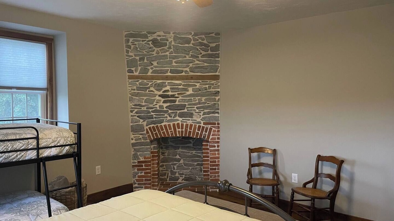 Photo of Bedroom in Leola