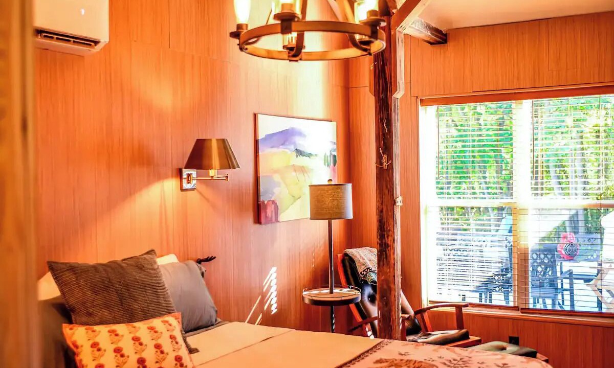 Photo of Bedroom in Triadelphia