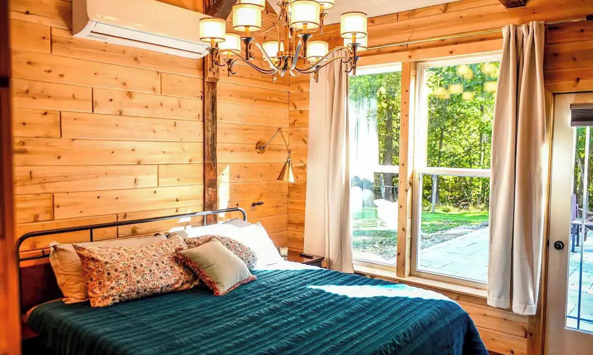 Photo of Bedroom in Triadelphia