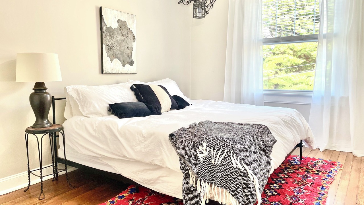 Photo of Bedroom in Forest Hills