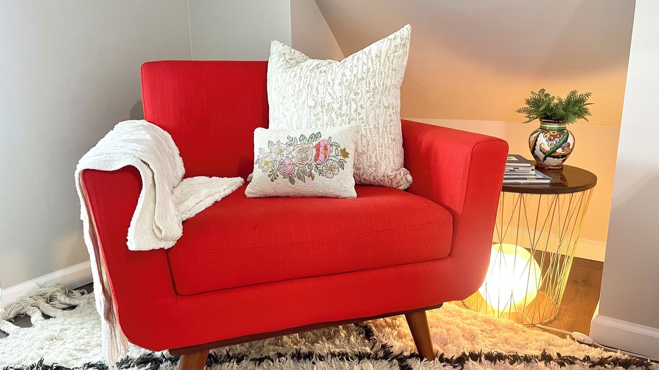 Photo of Livingroom in Forest Hills
