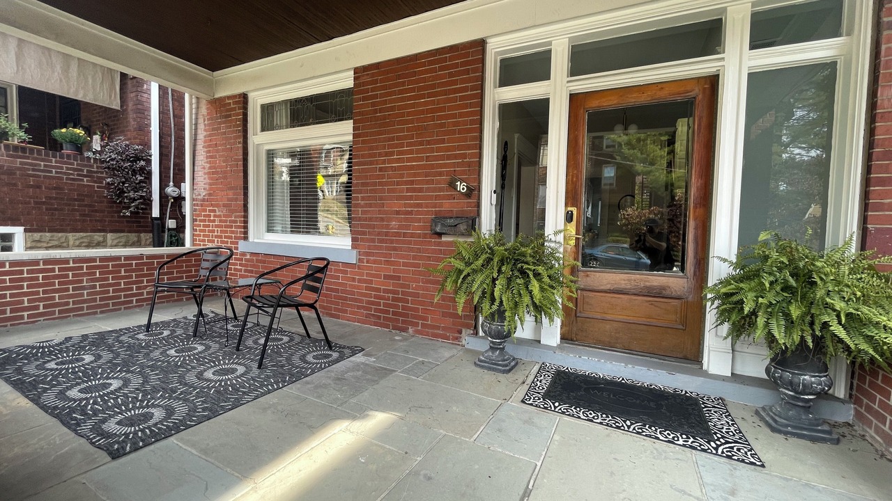 Photo of Outdoor in Forest Hills